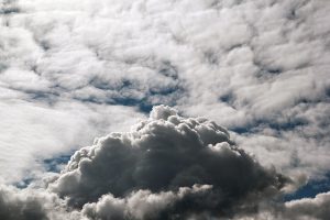 Wolken in versch. Farben